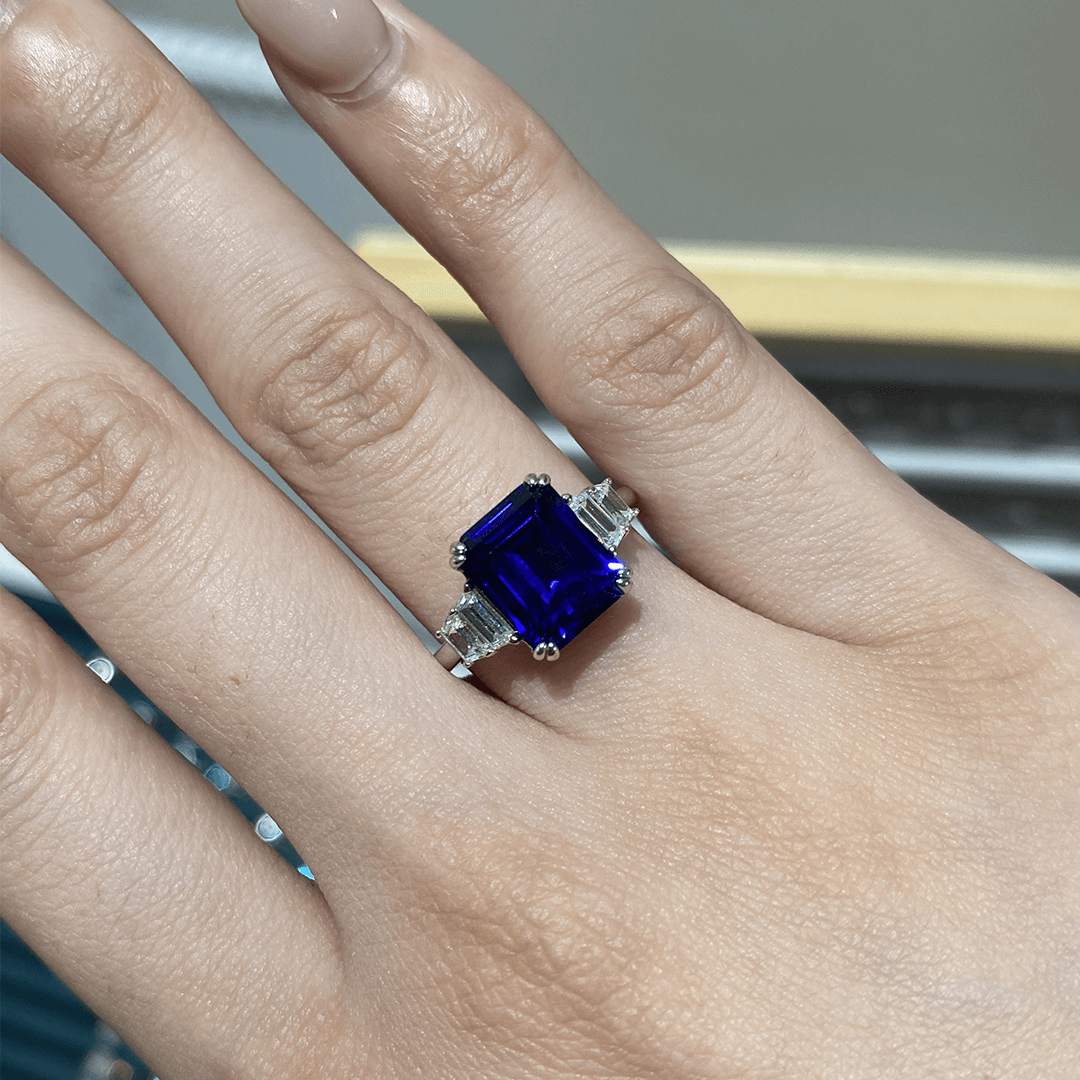 Artemis Sapphire Ring