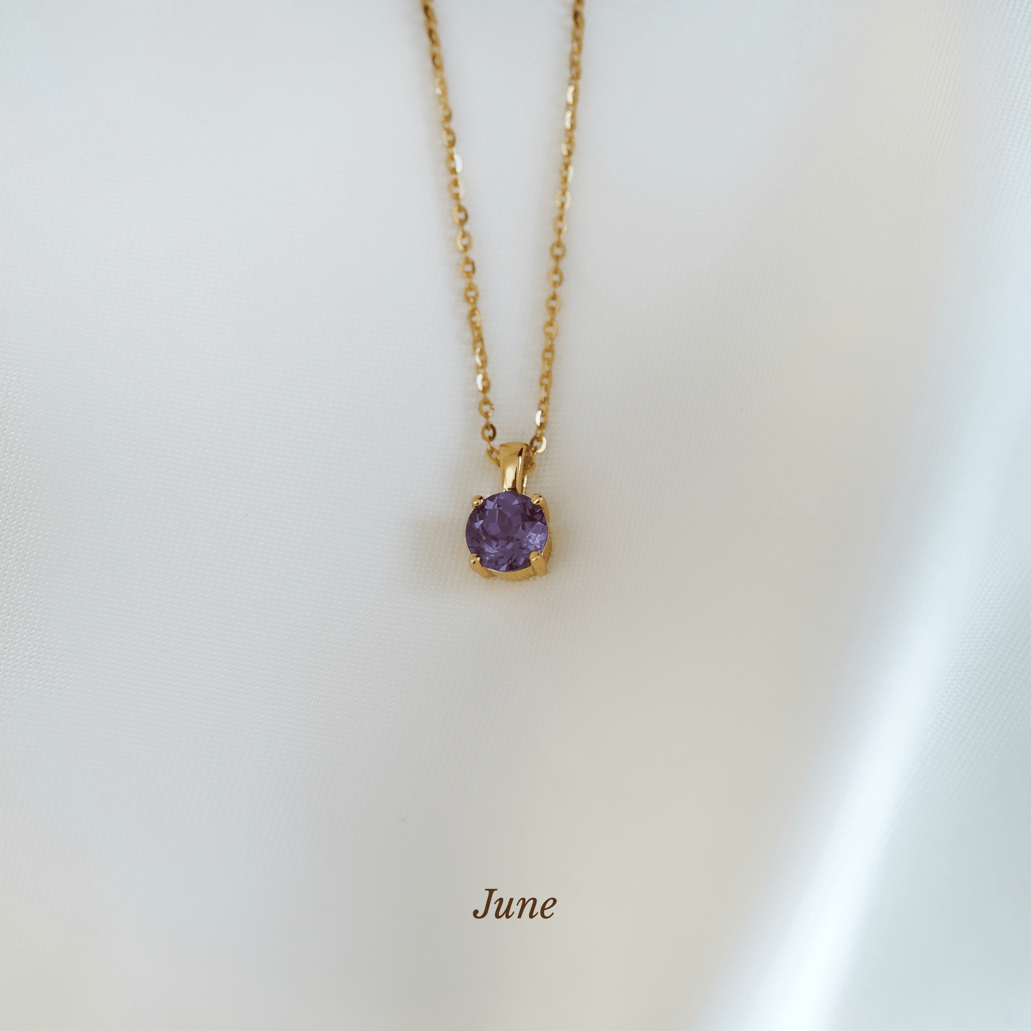 Caro Birthstone Round Necklace