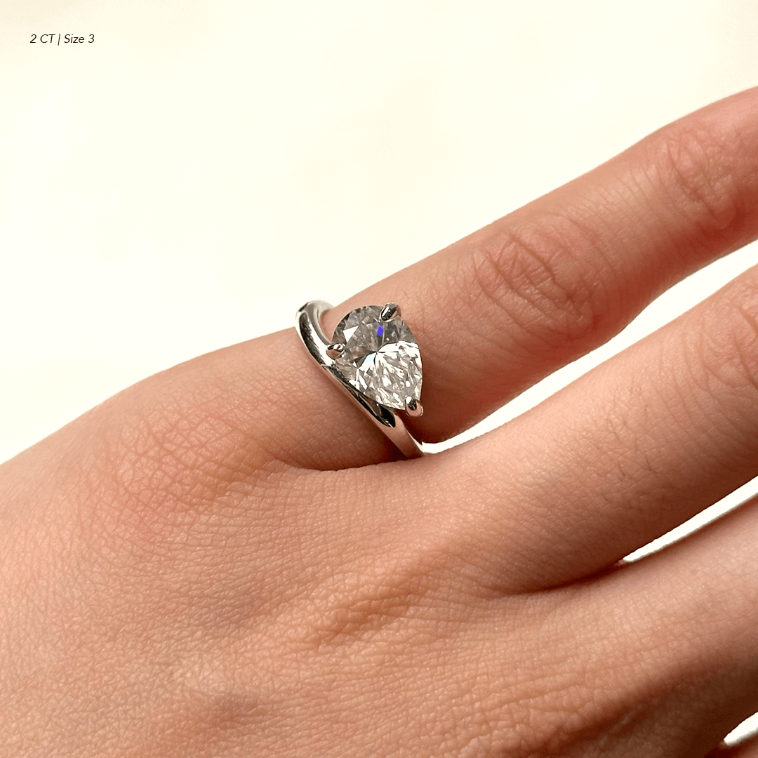 Cyra Pear Solitaire