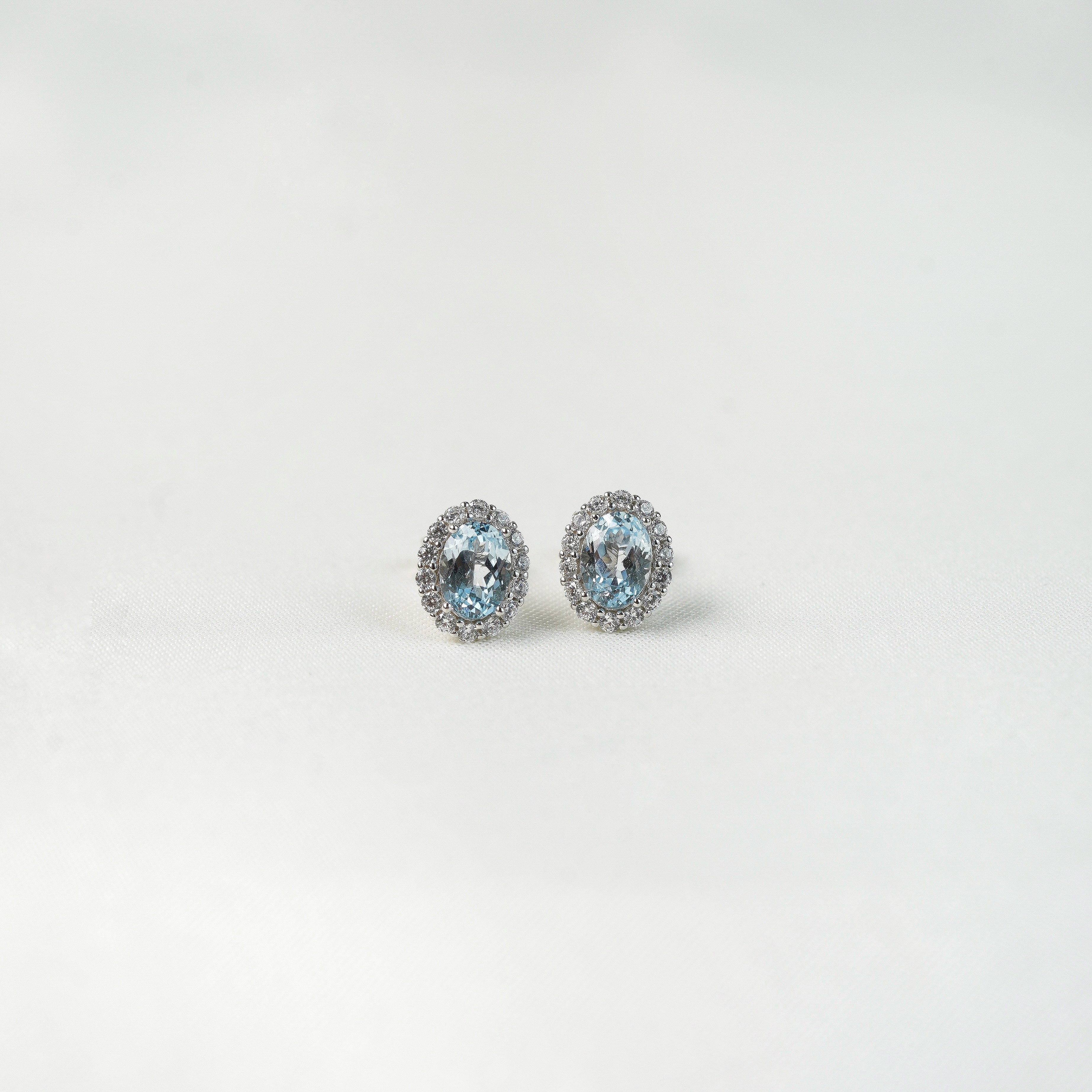 Isla Halo Stud Earrings (Aquamarine)