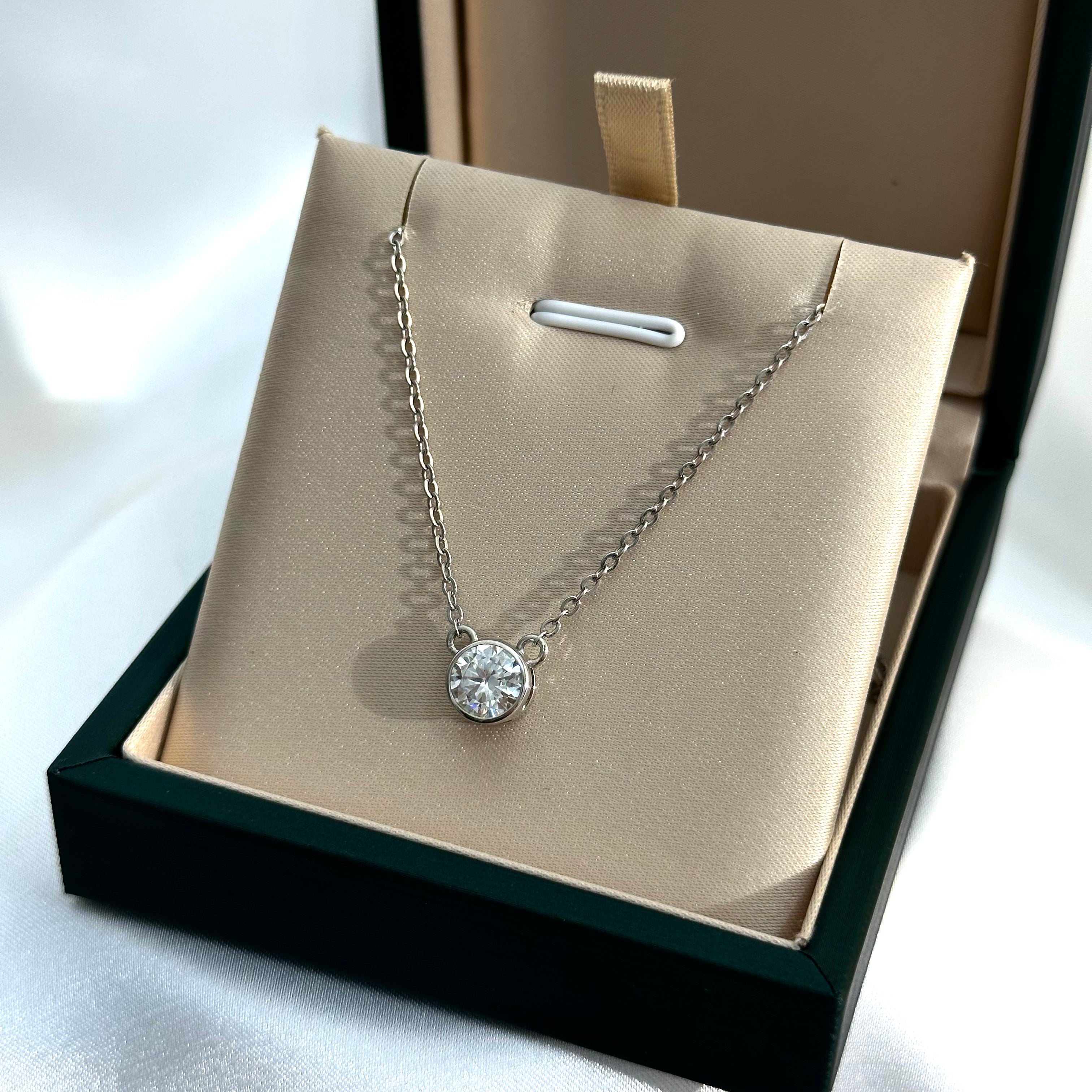 Ayla Bezel Necklace