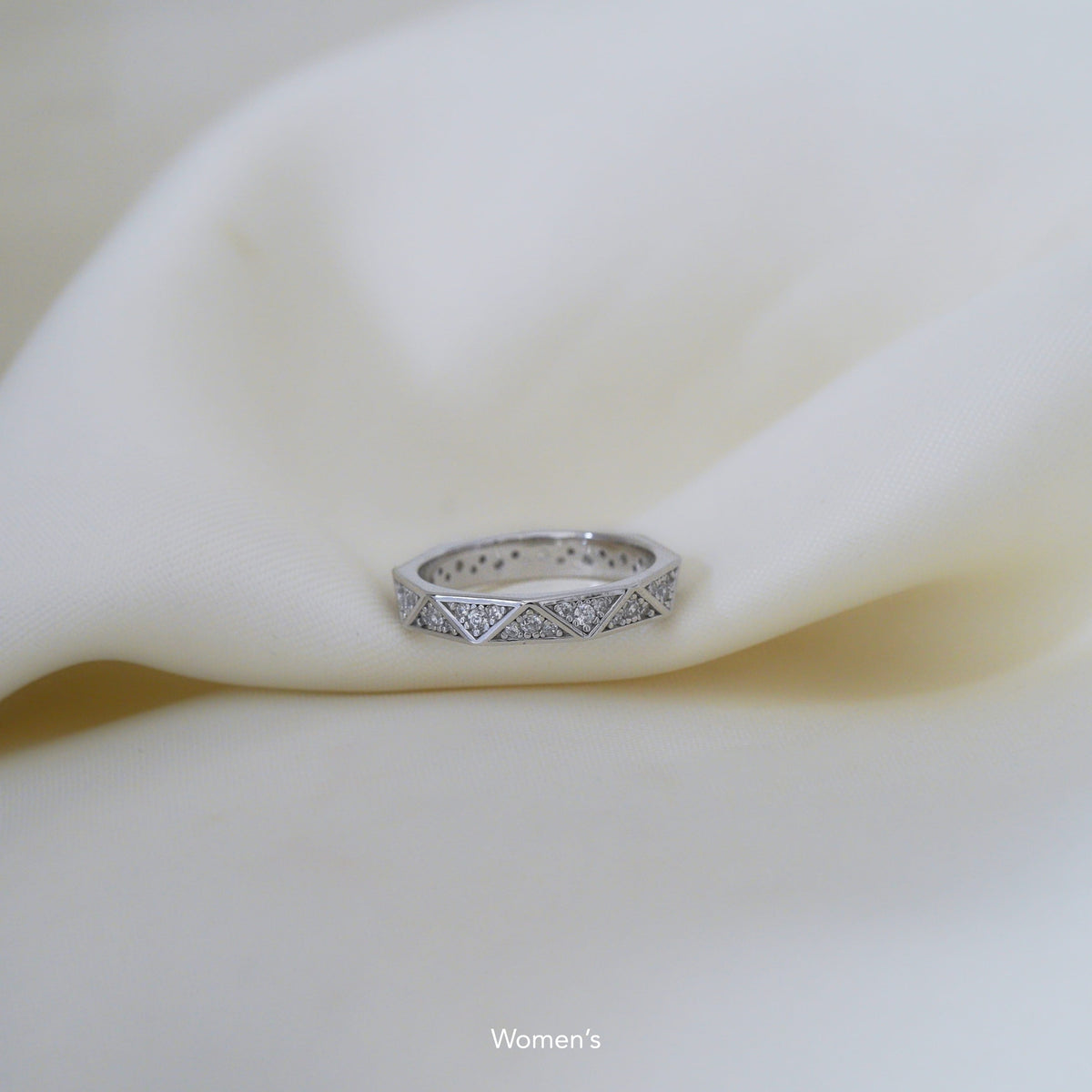Valence Couple Ring