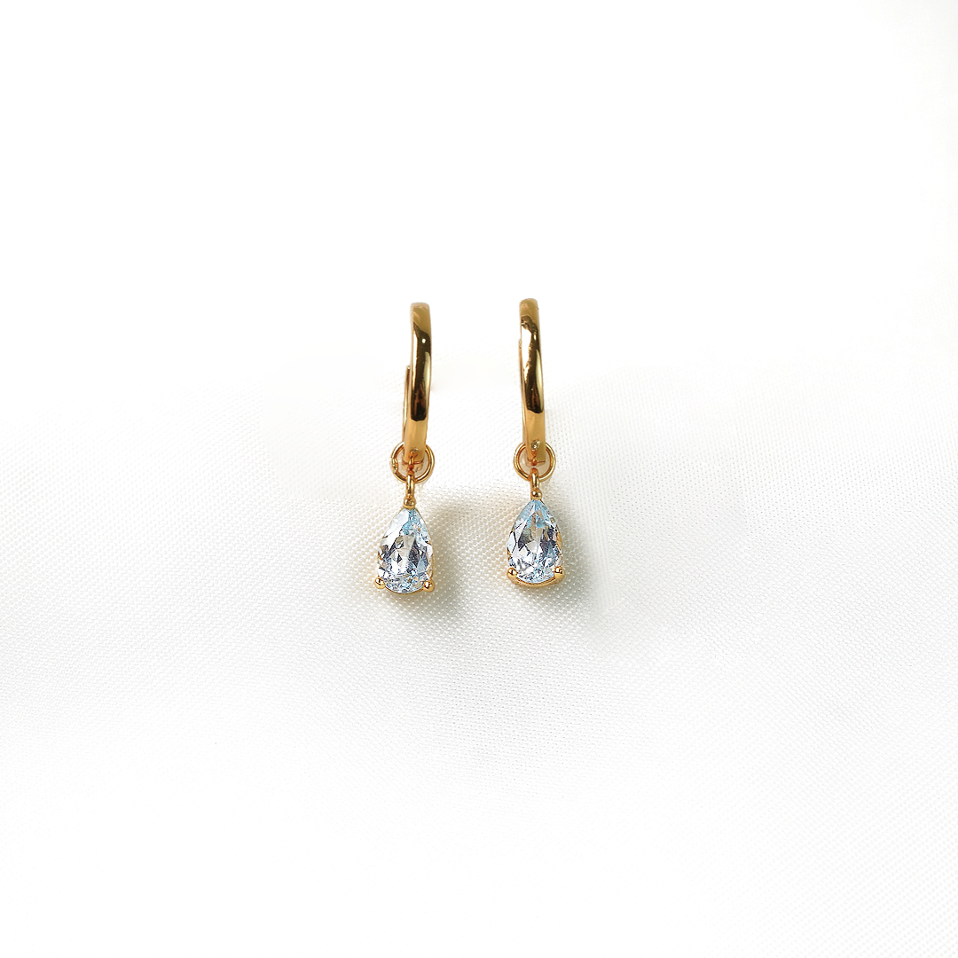 Lumi Dangling Earrings (Aquamarine)