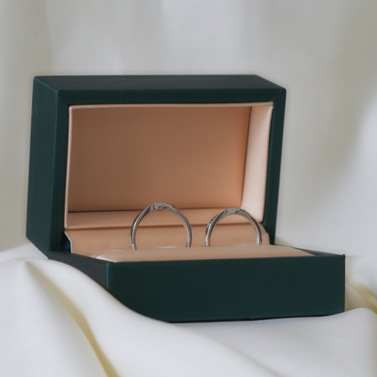 Callisto Couple Ring