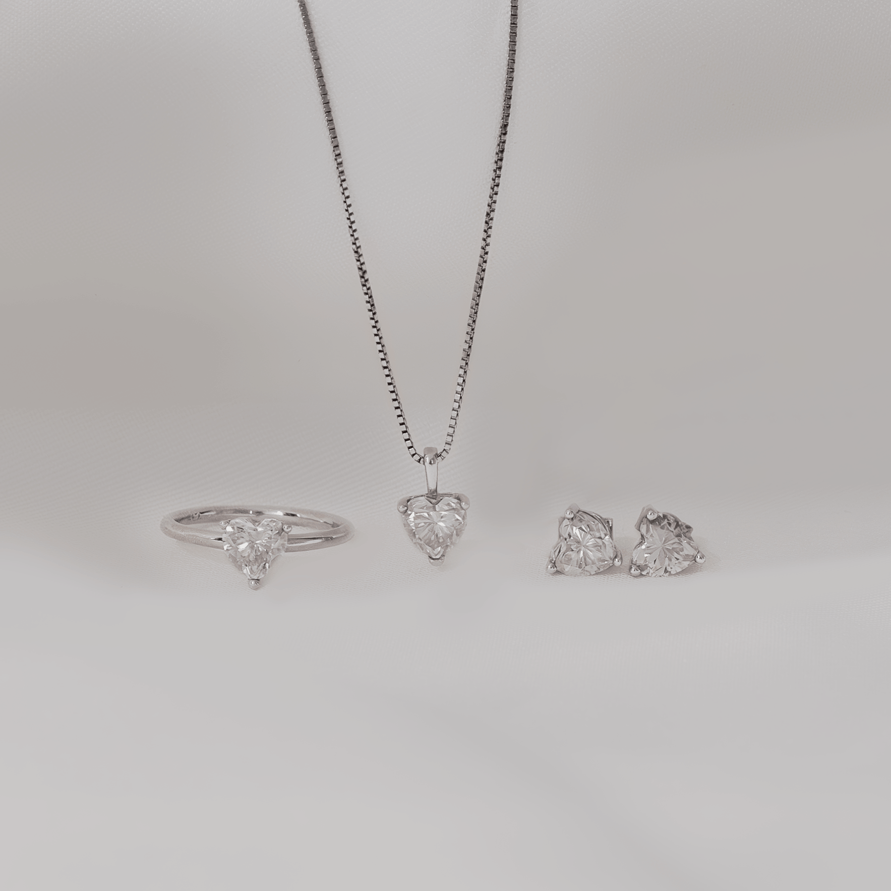 Valentina Heart 1 Carat Set