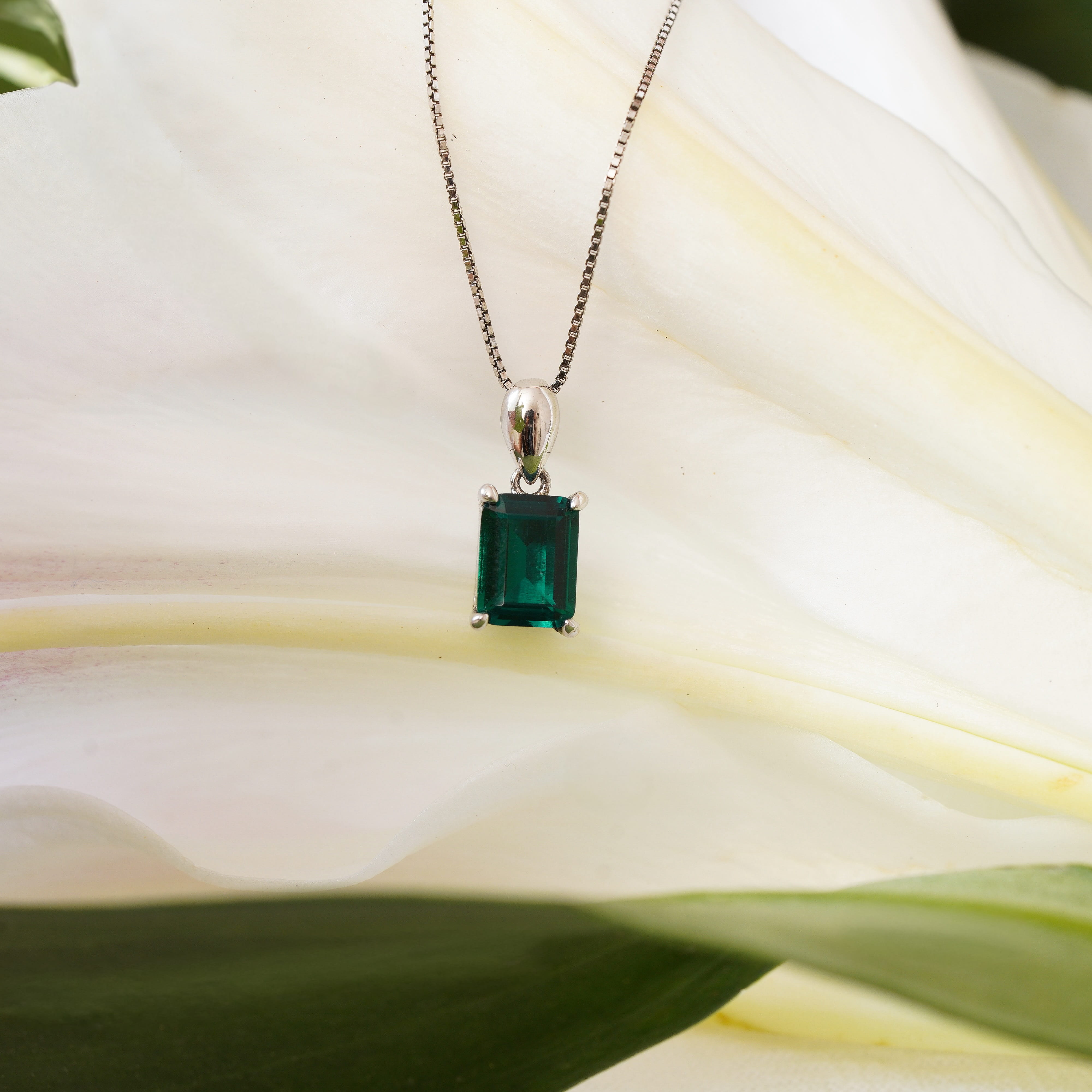 Lab Emerald Classic Necklace