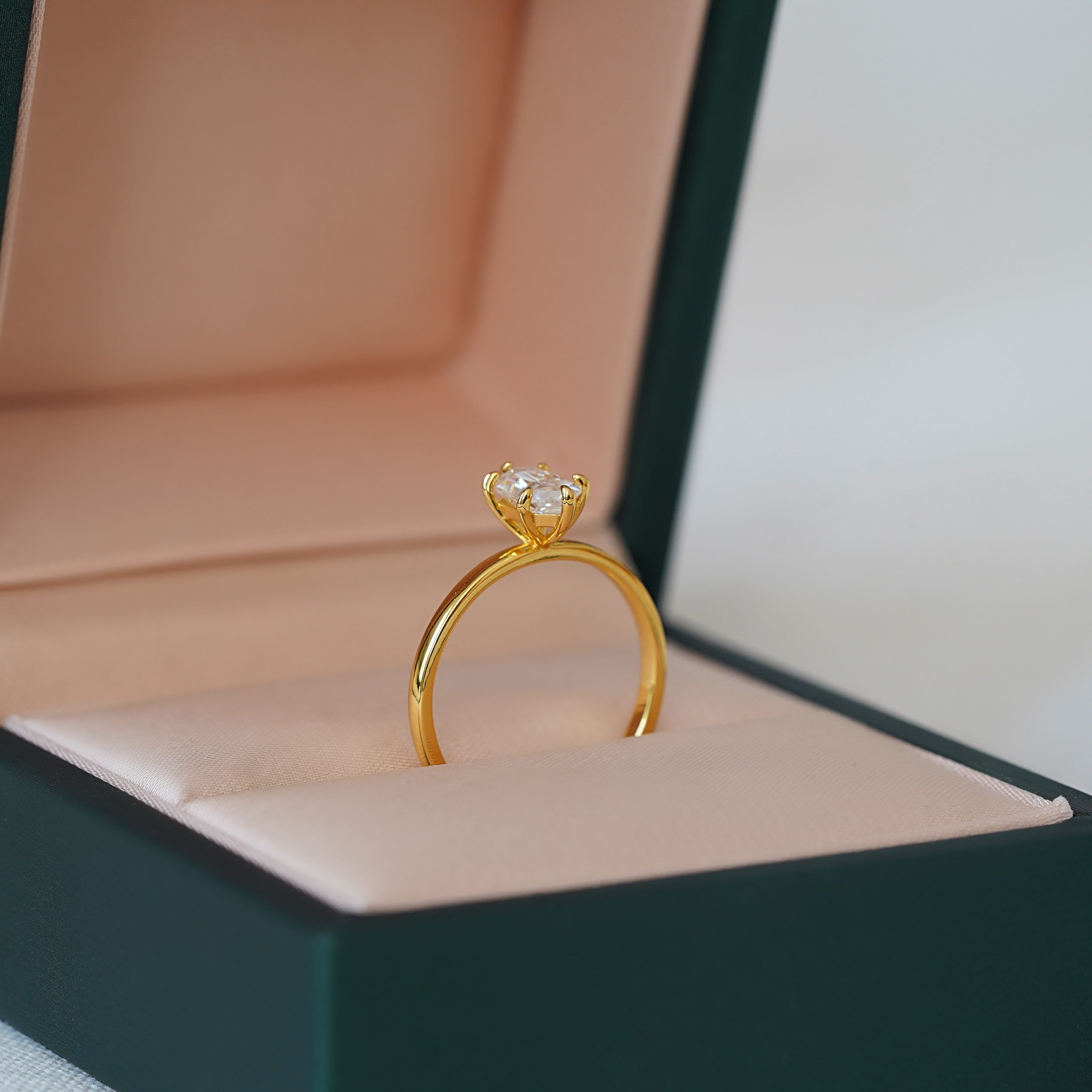 Estera Dutch Marquise Ring