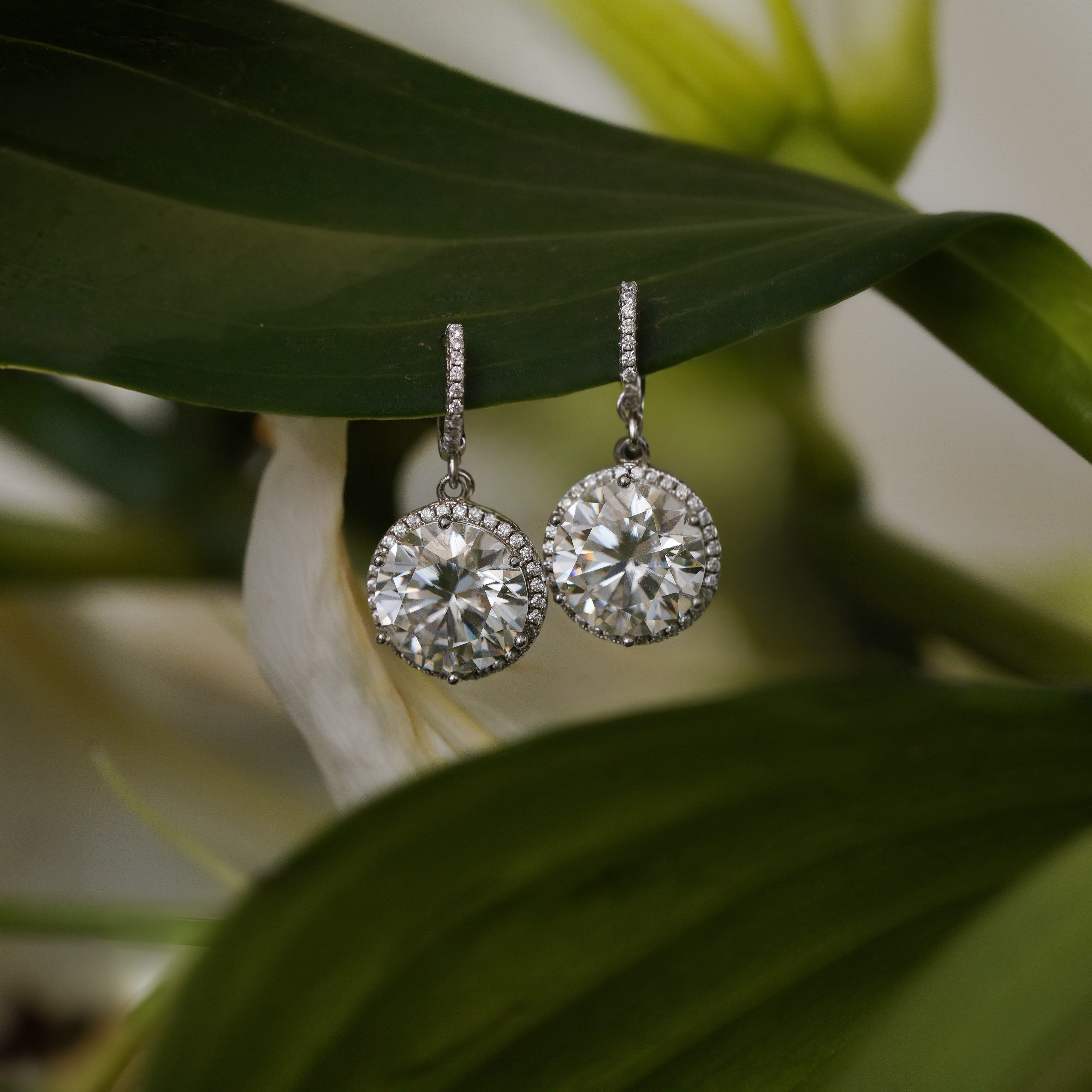 Thalea Dangling Earrings
