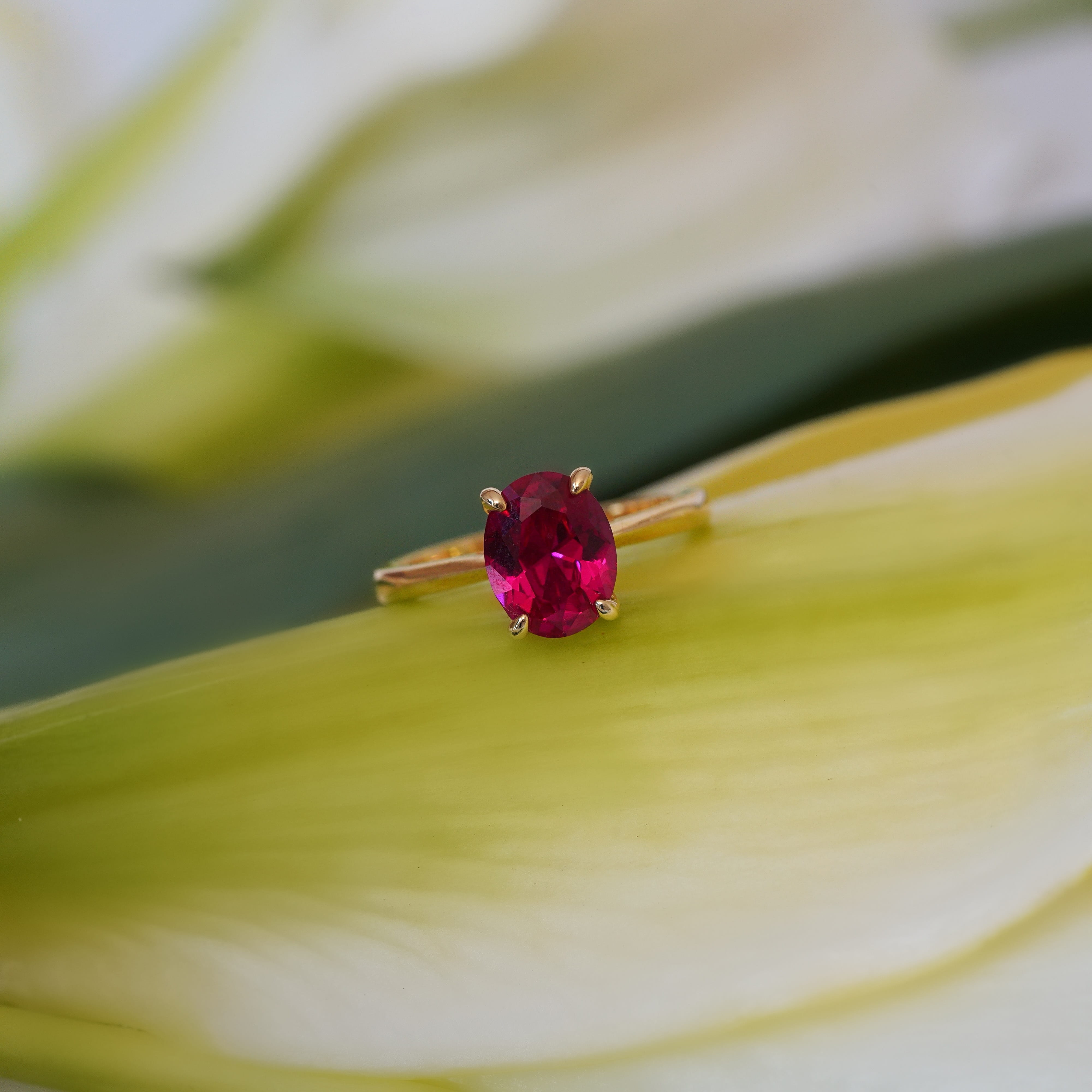 Lab Ruby Solitaire (Oval Cut)