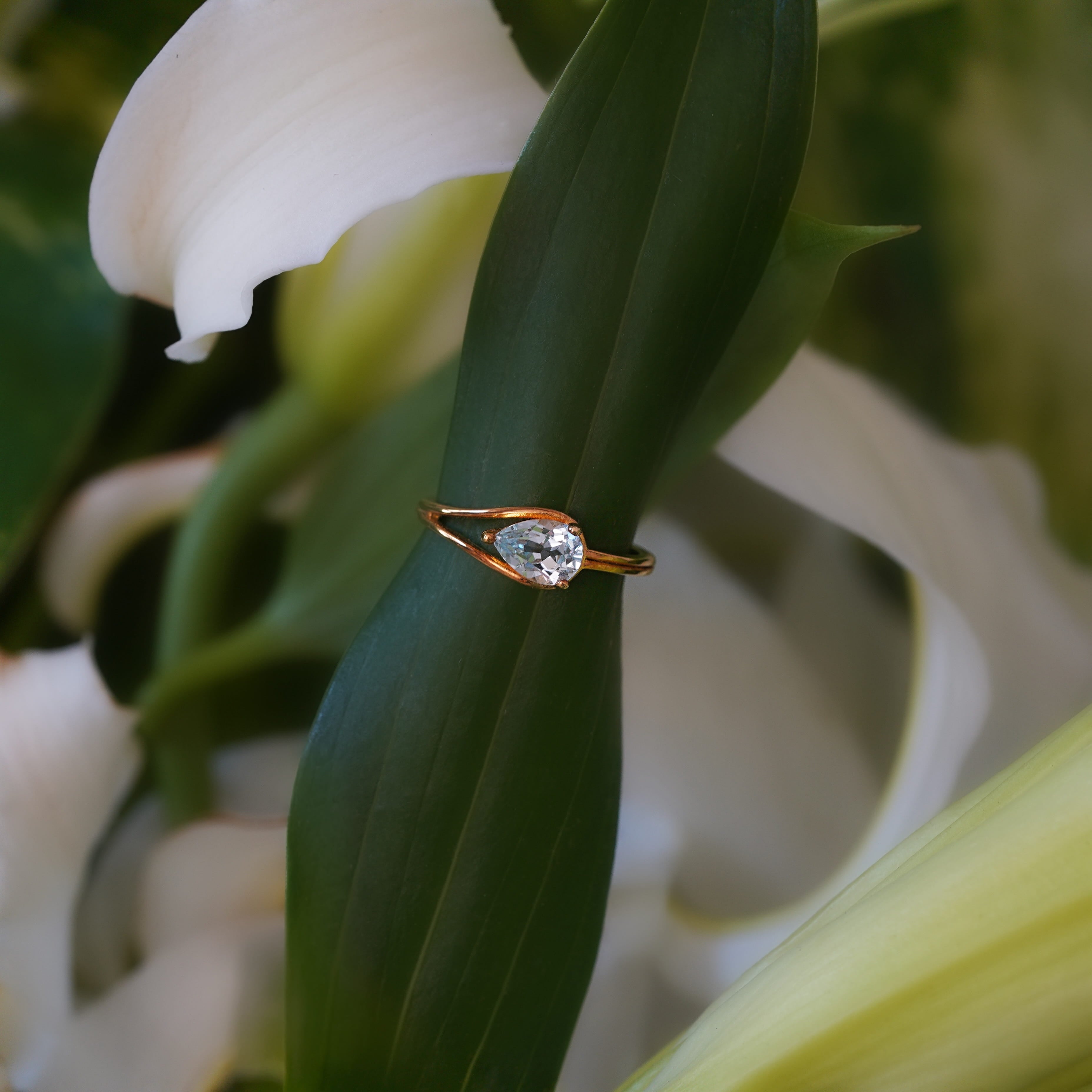 Lila Pear Ring (Aquamarine)