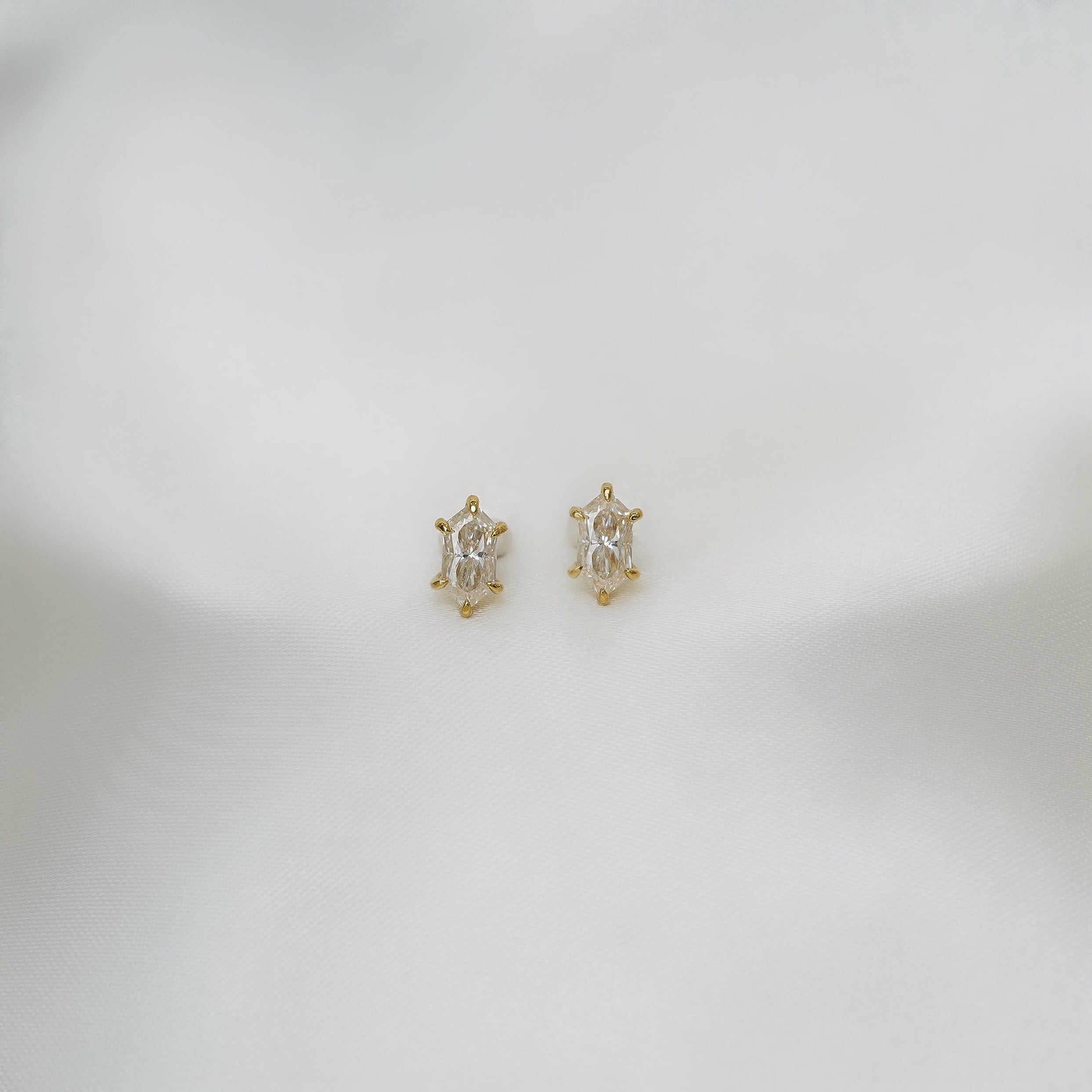 Estera Dutch Marquise Stud Earrings