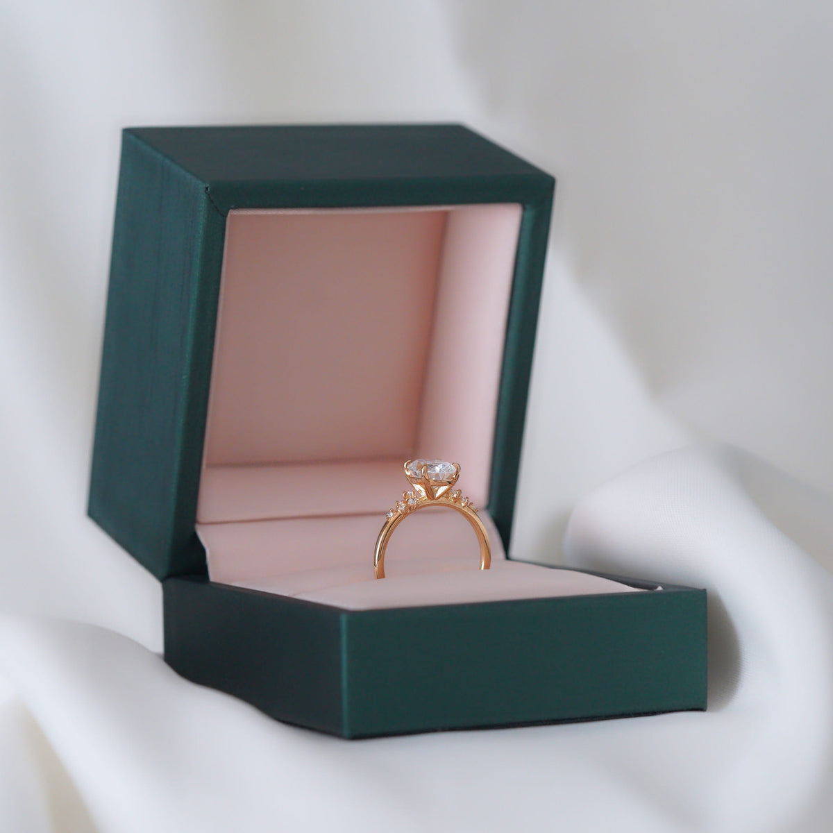 Amelisse Oval Cluster Ring