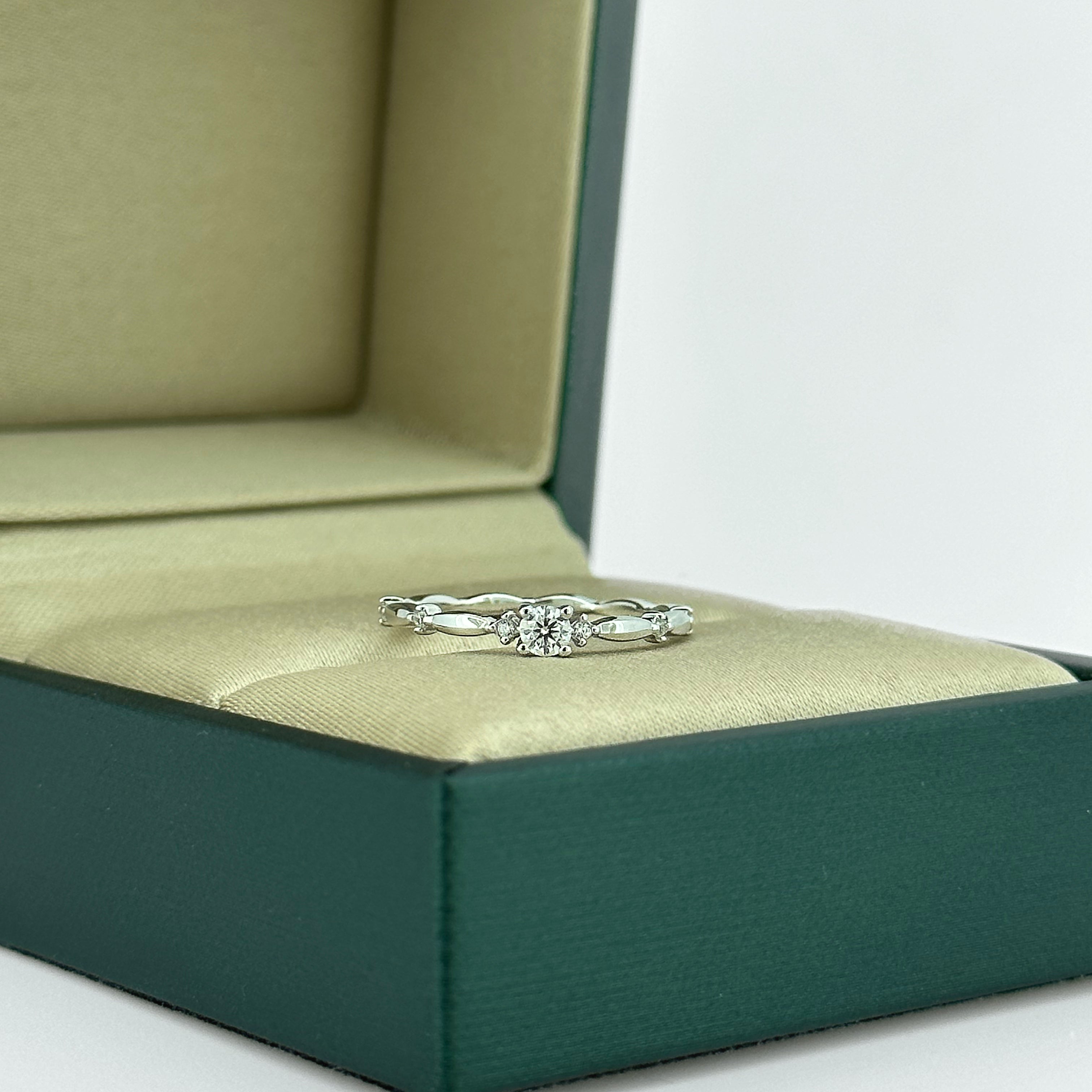 Solara Promise Ring