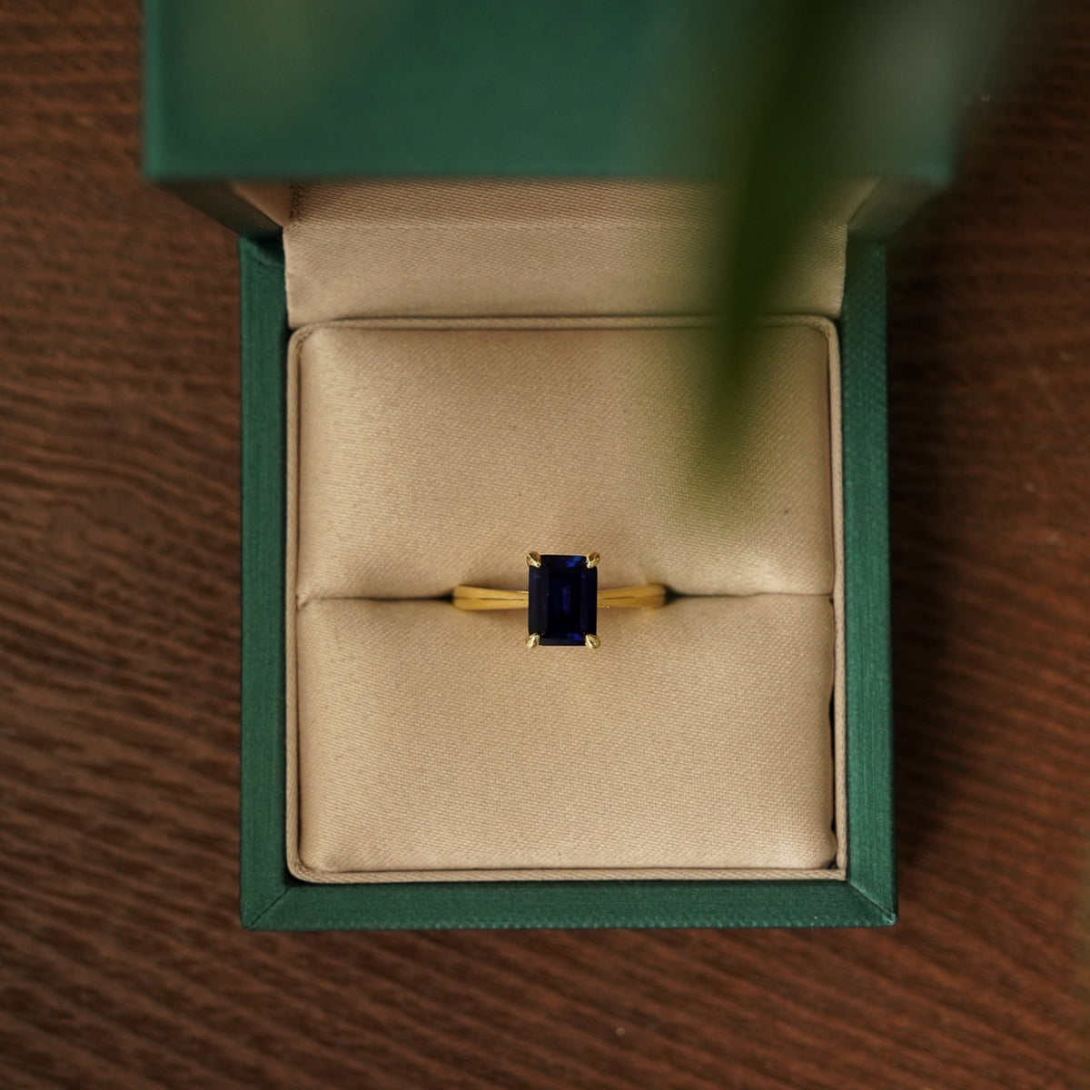 Lab Sapphire Solitaire (Emerald Cut)