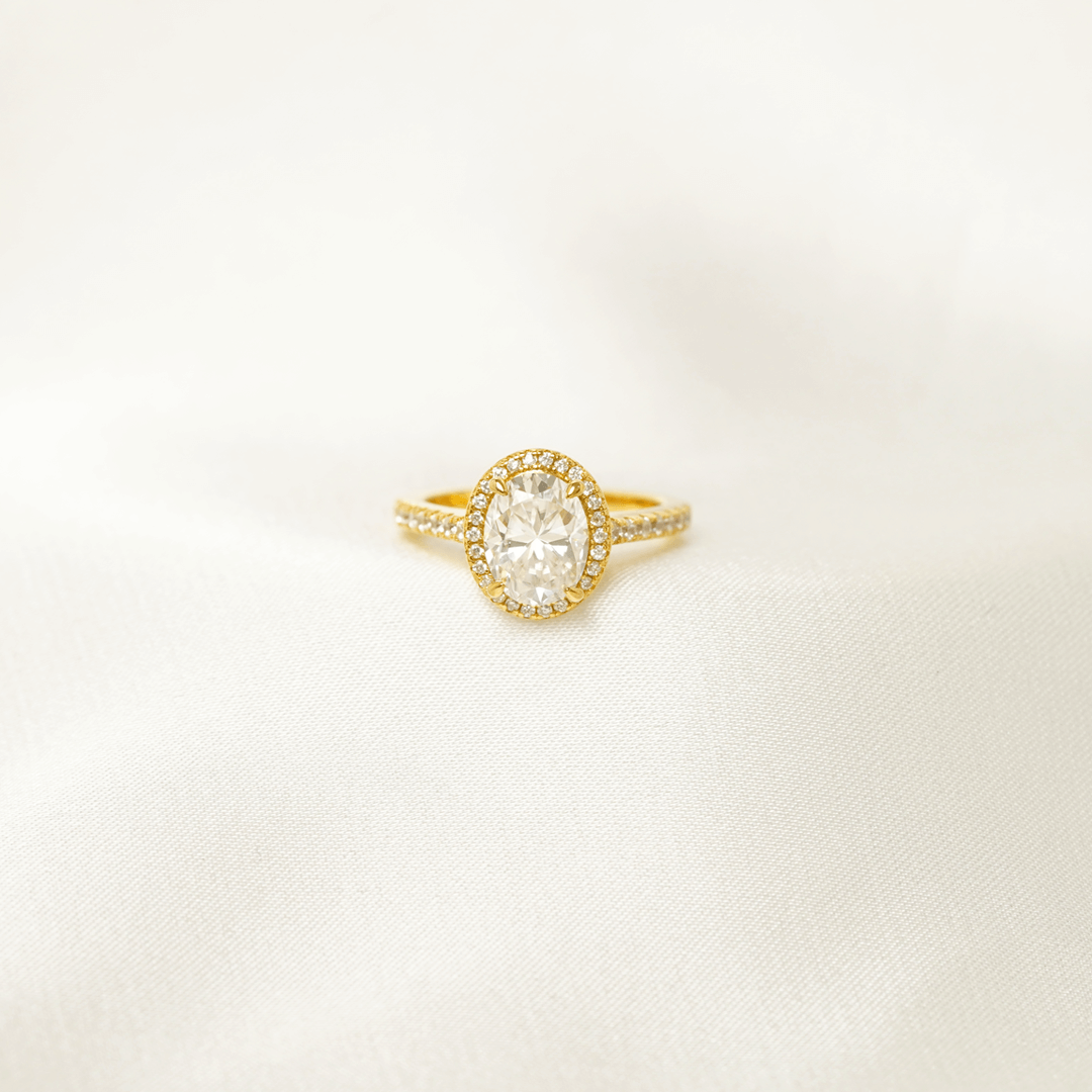 Oval Halo Pavé Ring