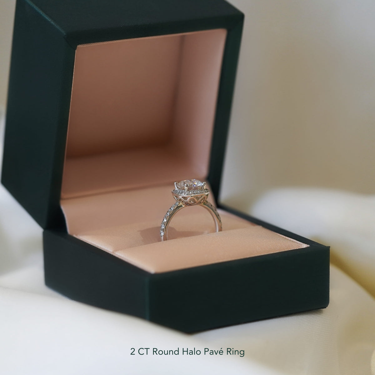 Round Halo Pavé Ring