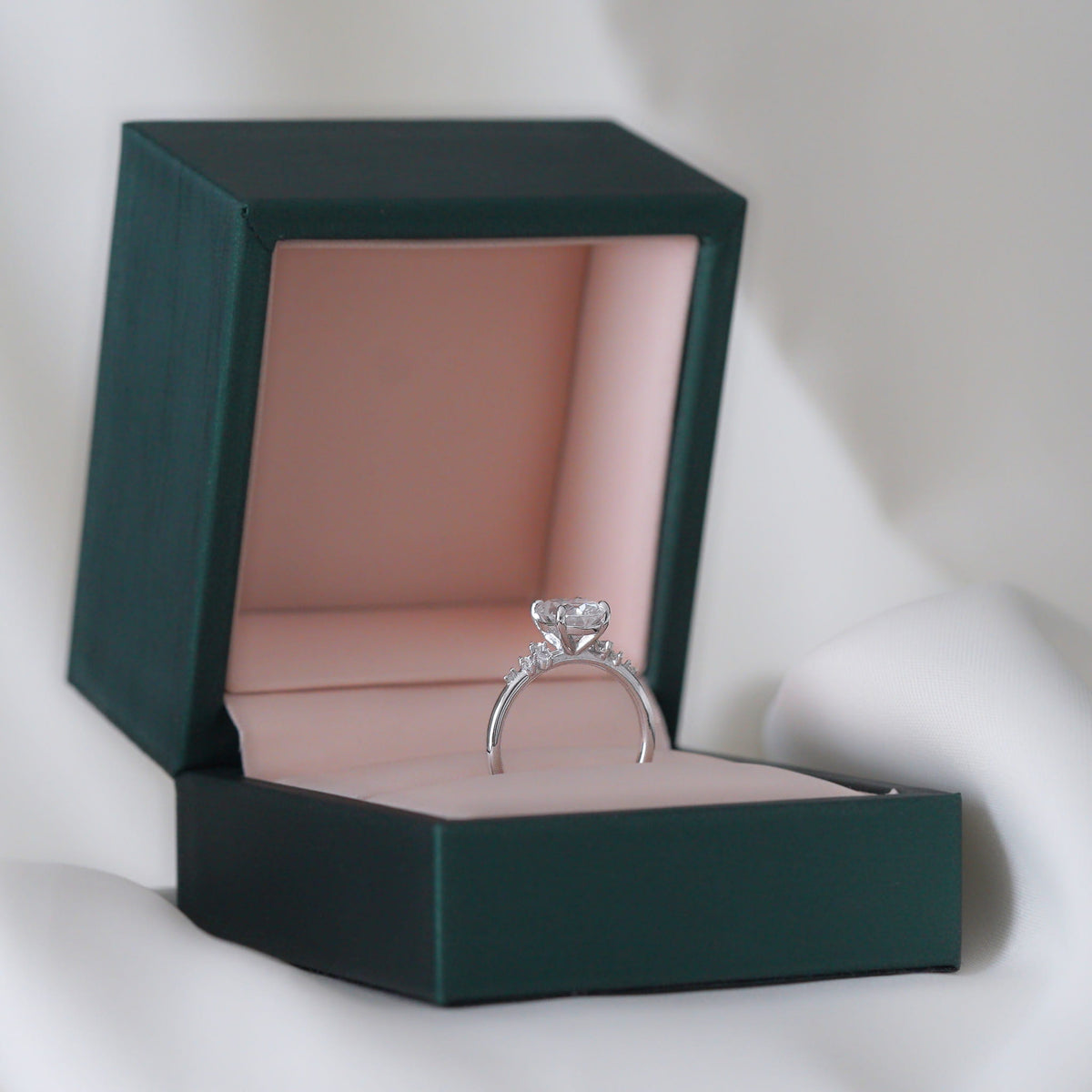 Amelisse Oval Cluster Ring